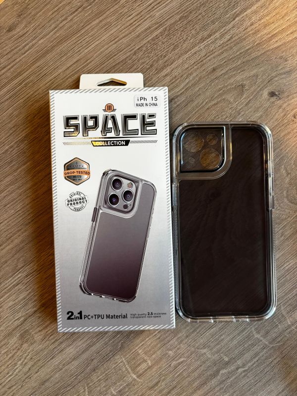 Funda black edition super reforzada con proteccion en lentes de camara (iPhone 13 a 16 Pro Max).