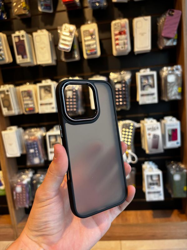 Funda negra edicion especial (iPhone 13 a 16 Pro Max).